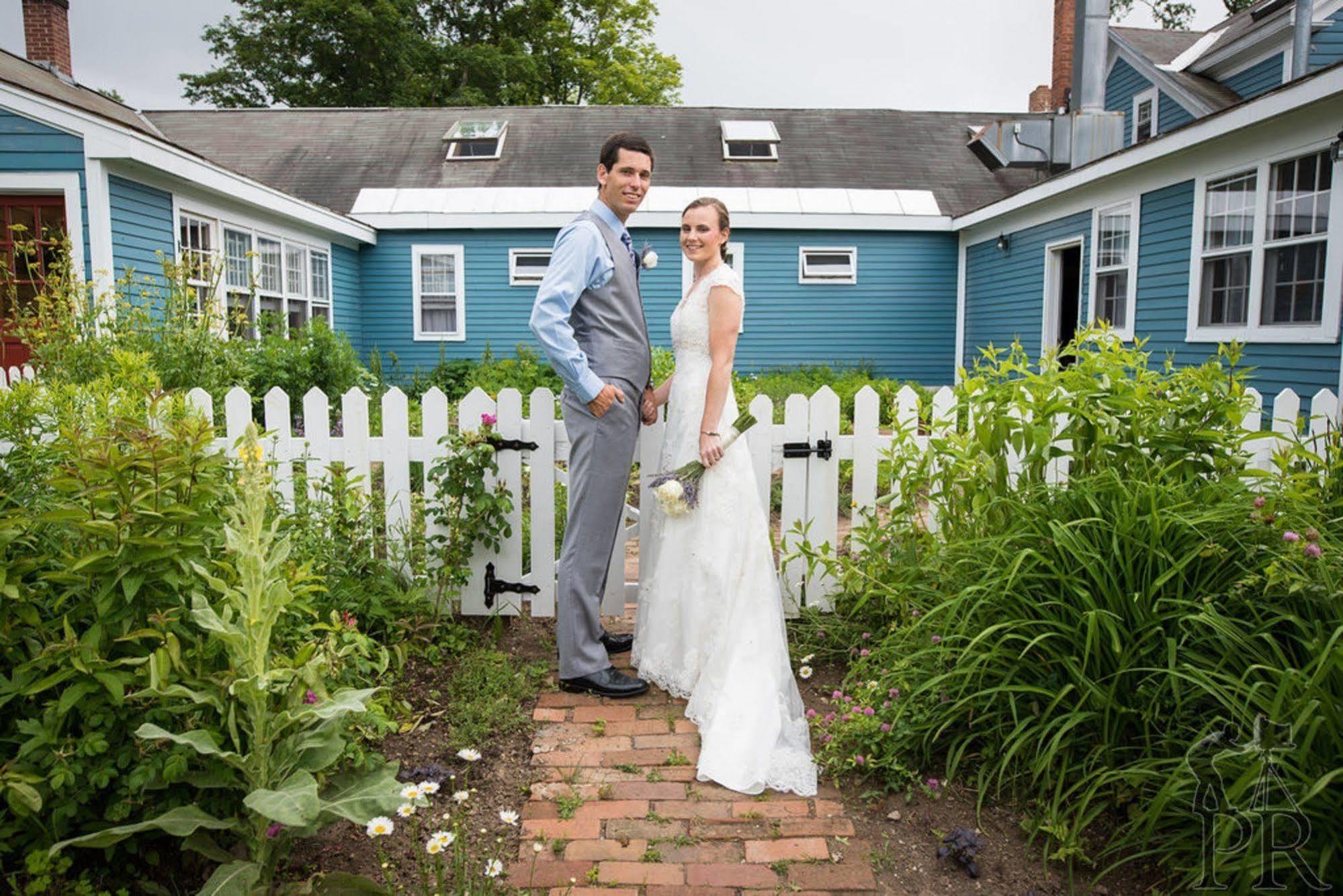 Blueberry Hill Inn Brandon Bagian luar foto