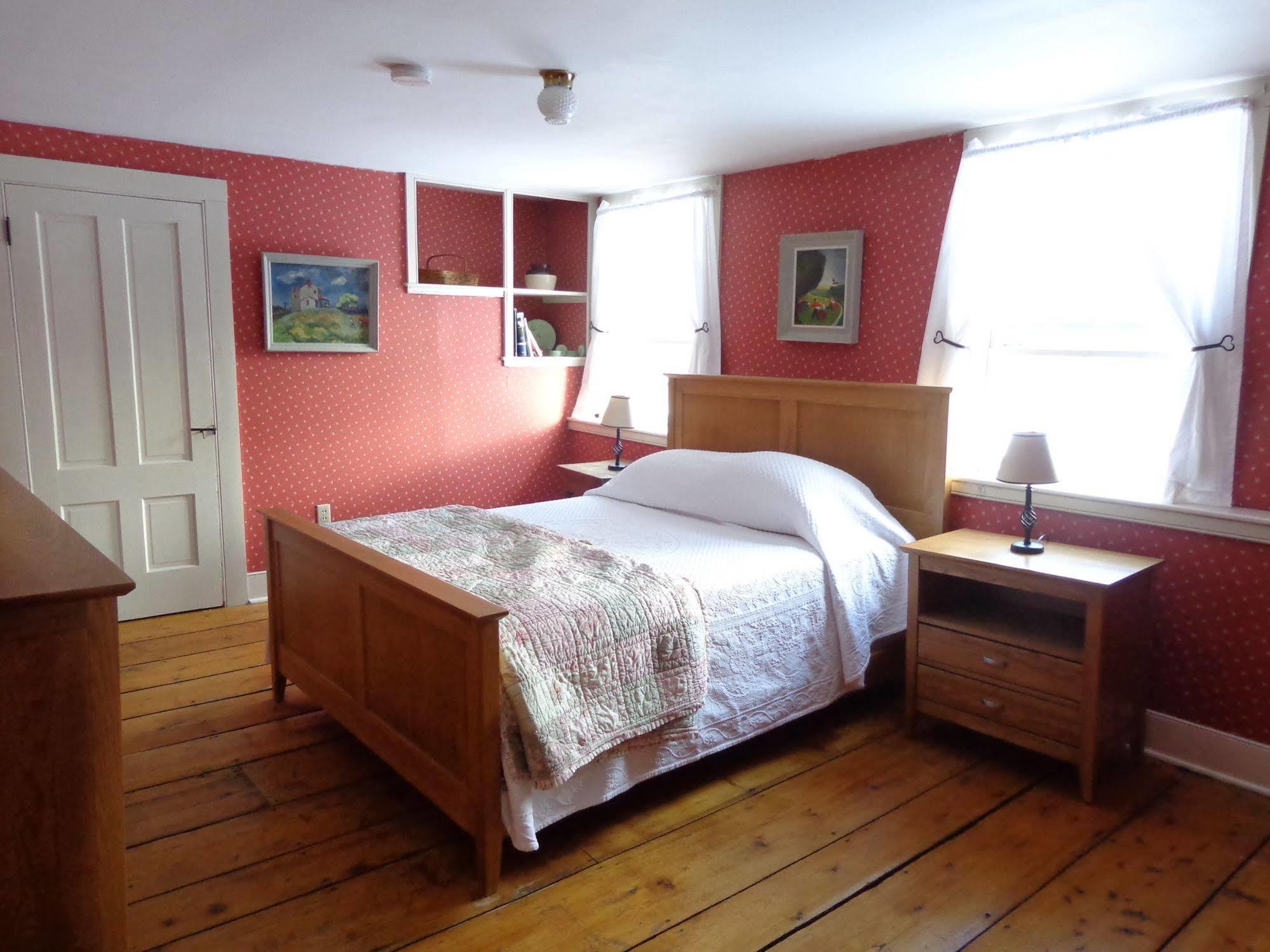 Blueberry Hill Inn Brandon Bagian luar foto